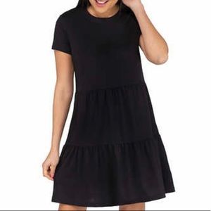 (New) Nicole Miller Ladies' Tiered Dress 🌷🌹🌸